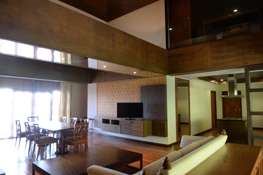 Phuripimarn Penthouse Pak Chong Екстериор снимка