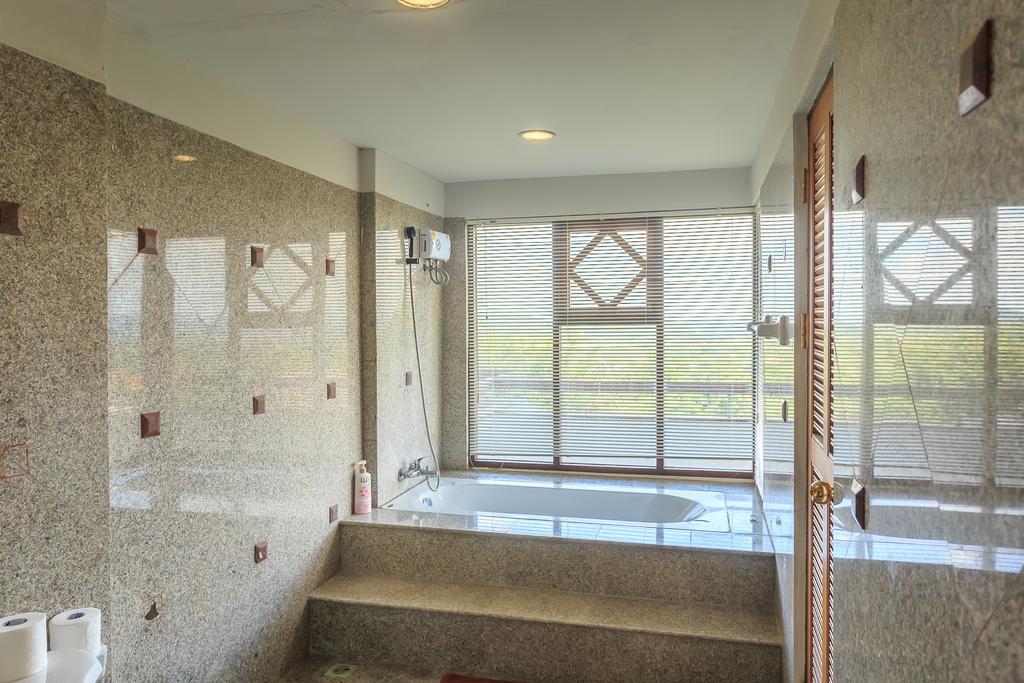 Phuripimarn Penthouse Pak Chong Екстериор снимка