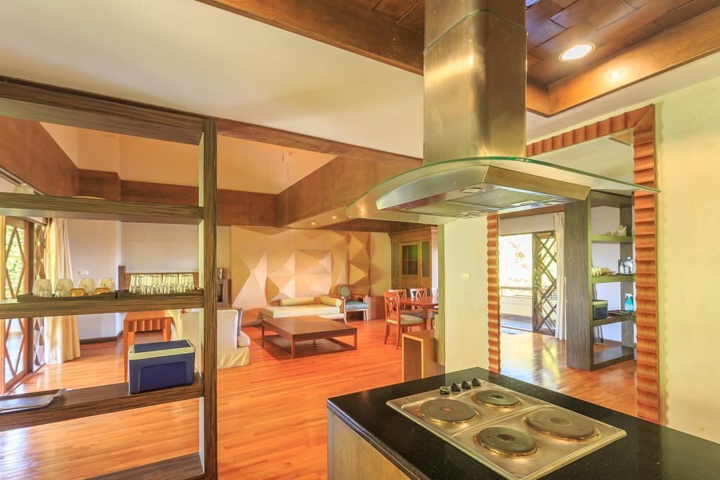 Phuripimarn Penthouse Pak Chong Екстериор снимка