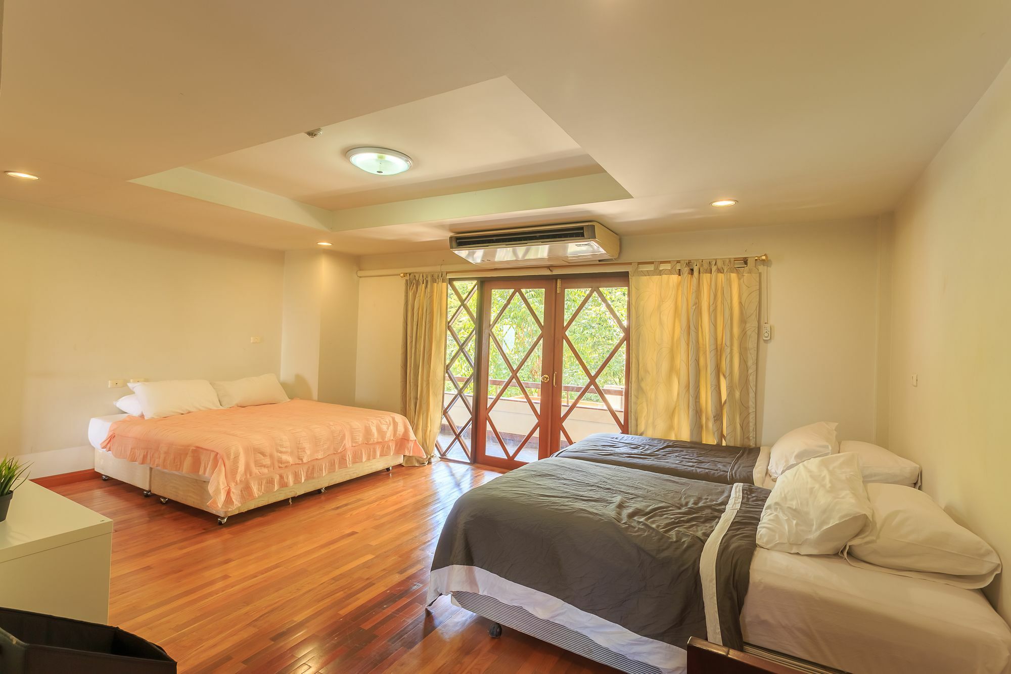 Phuripimarn Penthouse Pak Chong Екстериор снимка