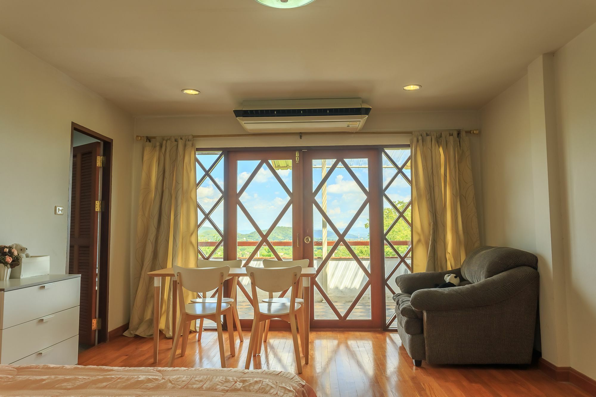 Phuripimarn Penthouse Pak Chong Екстериор снимка